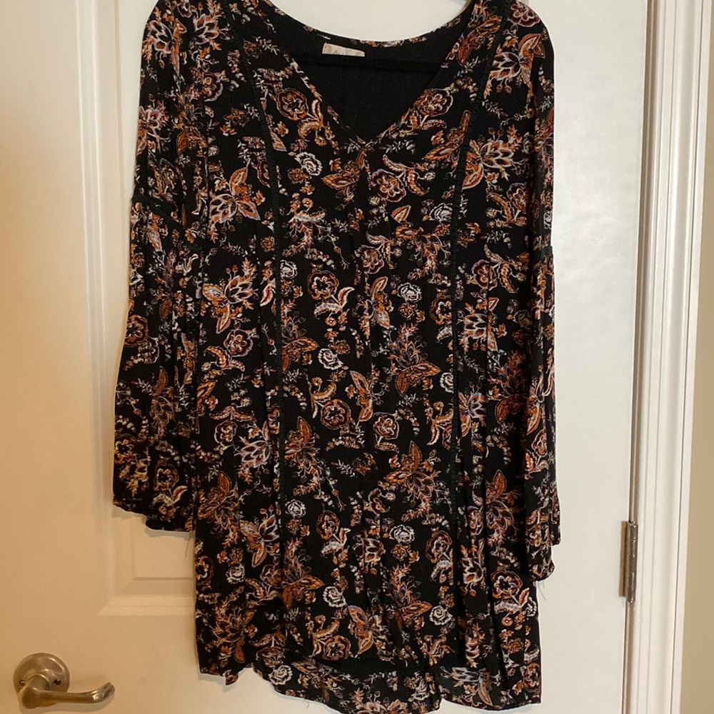 Multi colored tunic.